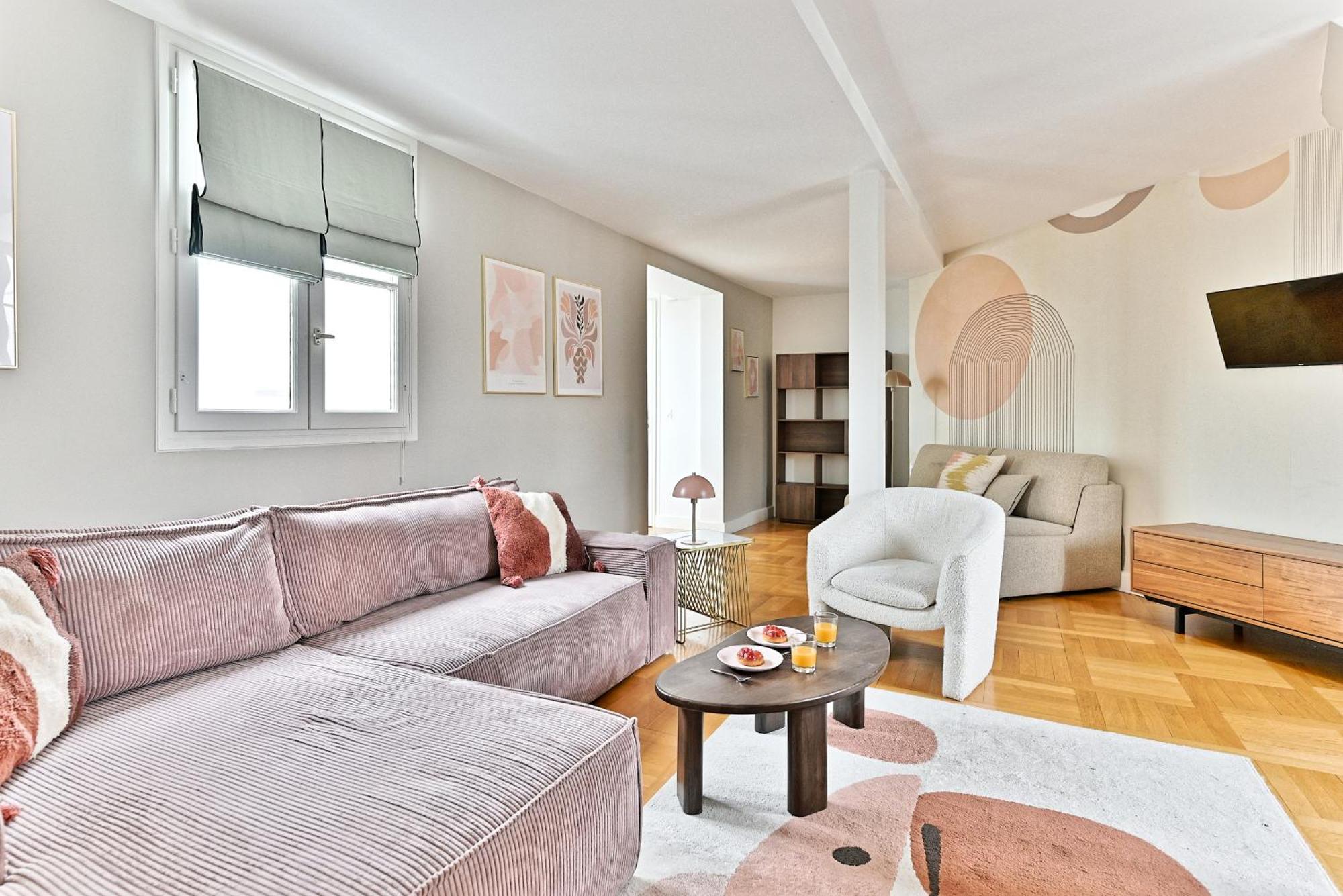 Appartement Lumineux & Spacieux - Vue Degagee, Arc De Triomphe